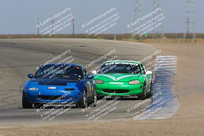 media/Oct-29-2022-CalClub SCCA (Sat) [[e05833b2e9]]/Race Group 3/Qualifying (Outside Grapevine)/